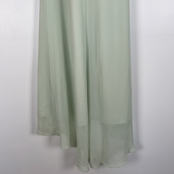 Alfred Angelo sleeveless halter open back jeweled neckline zip closure gown 8 - Picture 9 of 12